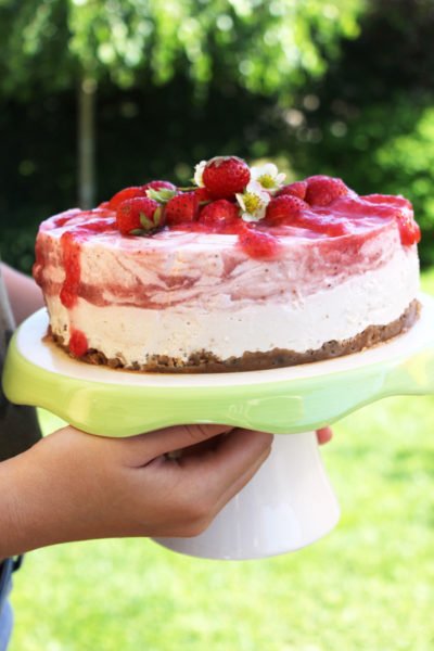 American Cheesecake mit Erdbeeren ohne Backen