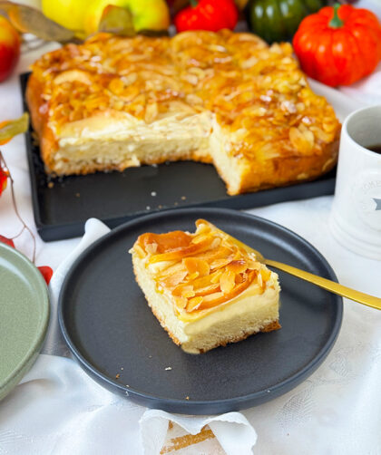 Apfel-Schmand-Kuchen vom Blech Rezept