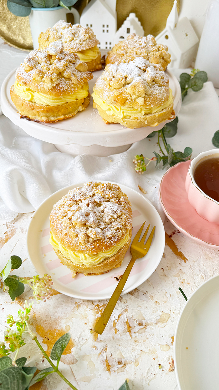 Streuseltaler mit Vanillecreme wie vom Bäcker Rezept.