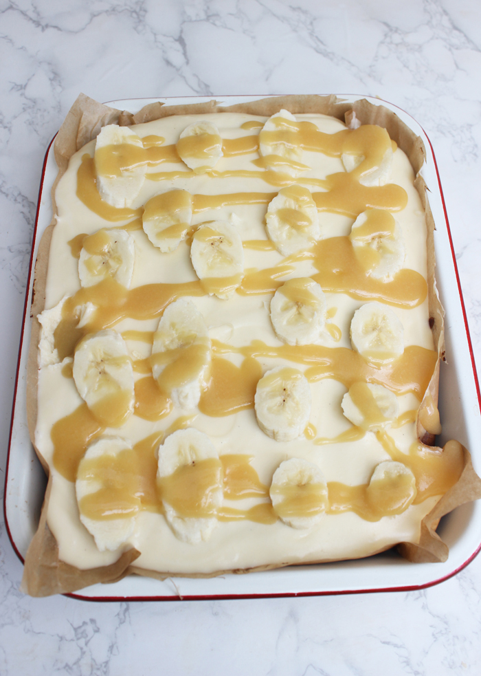 Bananenkuchen mit Karamell-Frischkäse-Creme