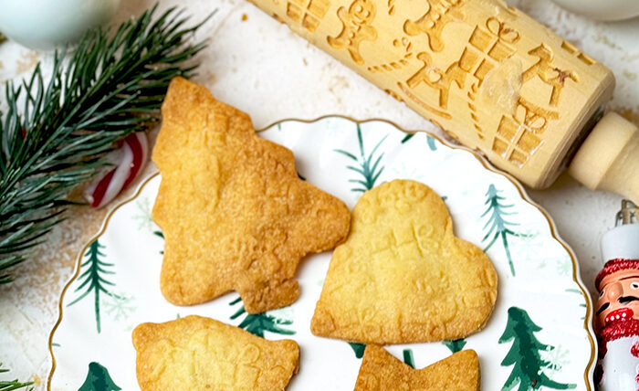 Butterplätzchen mit Prägerolle, Prägekekse, Butterplätzchen für die Motivteigrolle