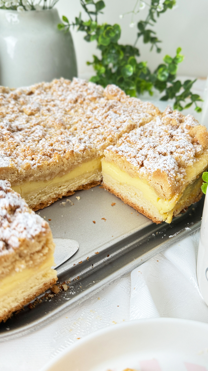 Streuselkuchen mit Pudding nach Omas bestes Rezept