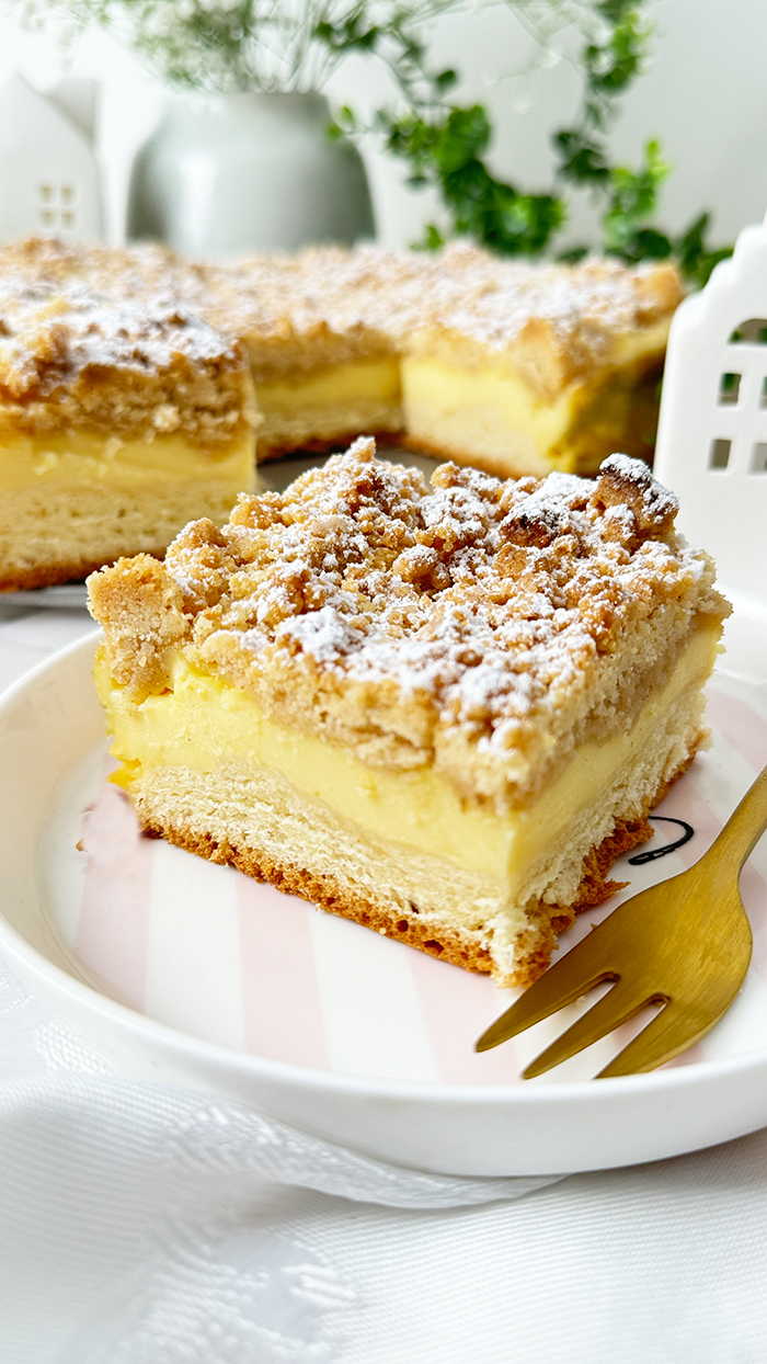 Streuselkuchen mit Pudding nach Omas bestes Rezept