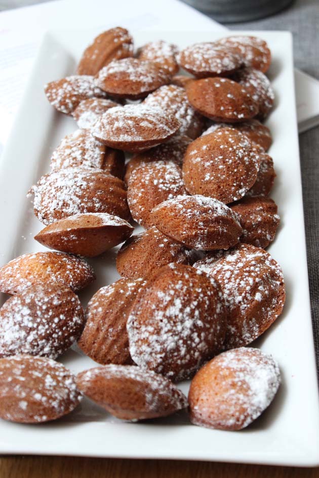 MG Französisch backen von Aurélie Bastian muschelförmige Madeleines 08